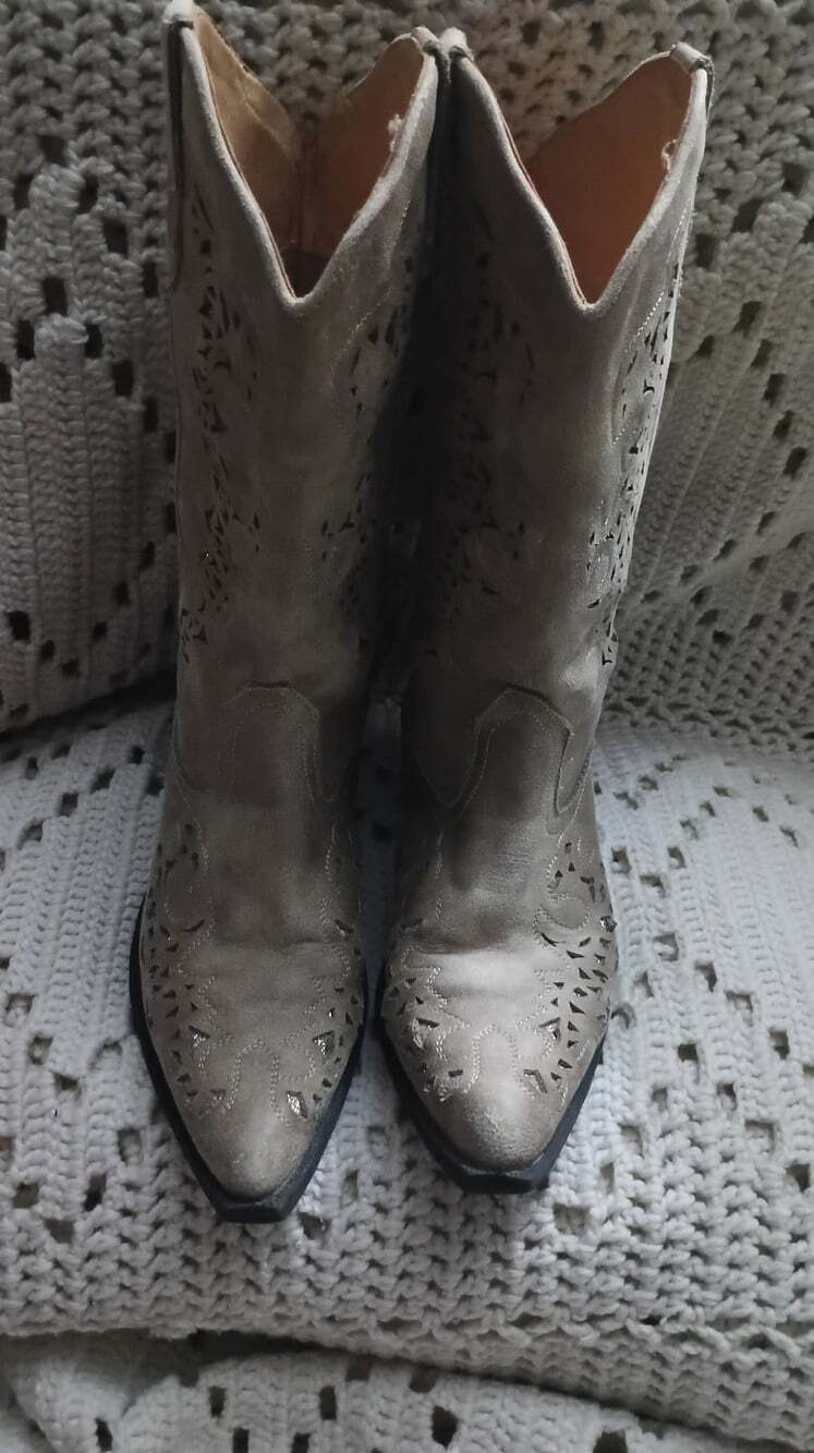 Roper Taupe Cutout Cowboy Boots Women's Size 7.5
